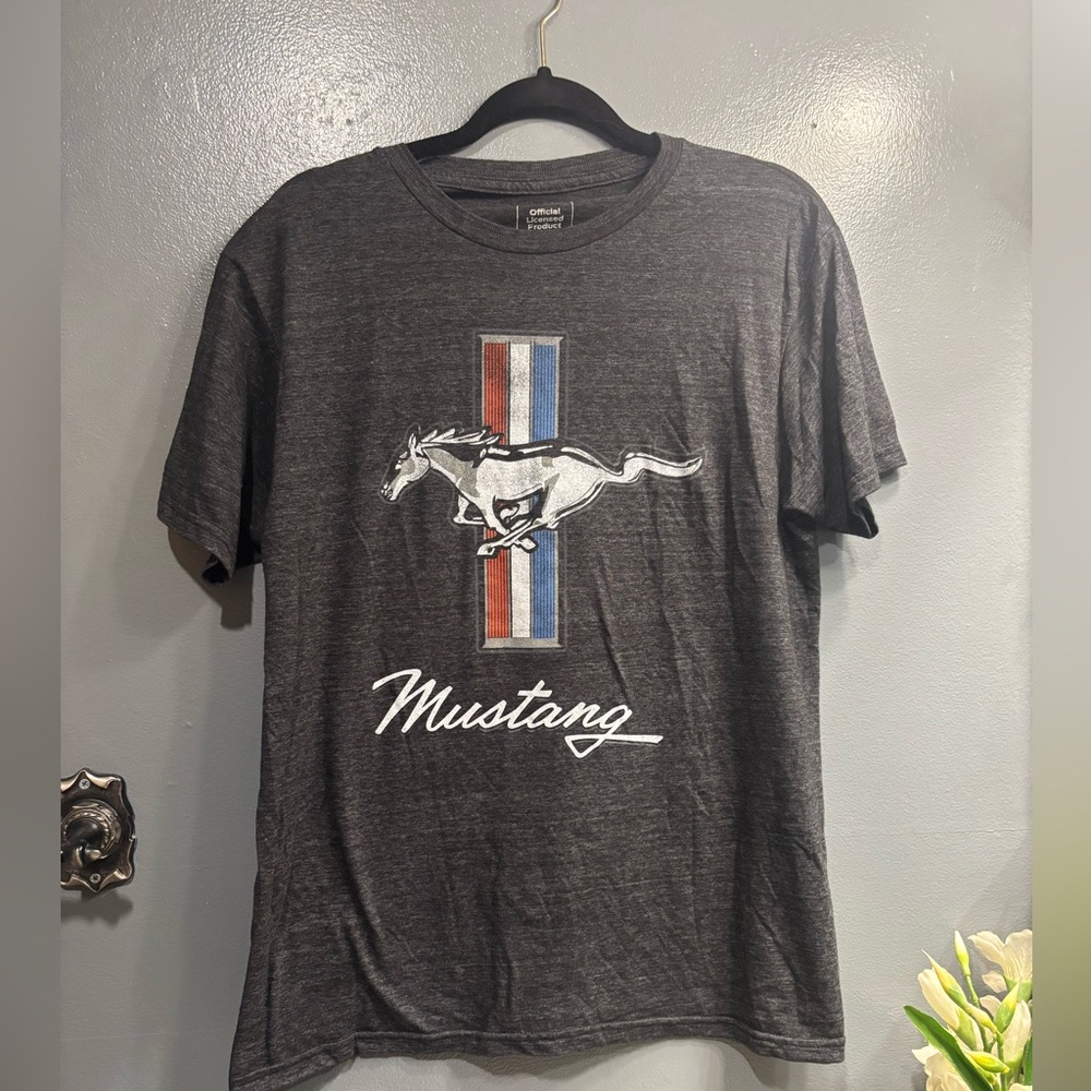Ford Mustang Car Enthusiasts Charcoal Graphic Tee Logo Official Gray